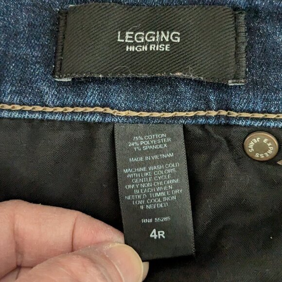EXPRESS JEANS Dark Blue Distressed Denim High Rise Legging Jeans; Size 4R - Picture 4 of 4
